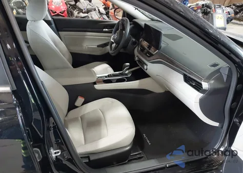 2024 Nissan Altima Sv Fwd из США, поврежденный, VIN 1N4BL4DV2RN406767